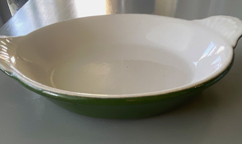 Green white ceramic round - &,
