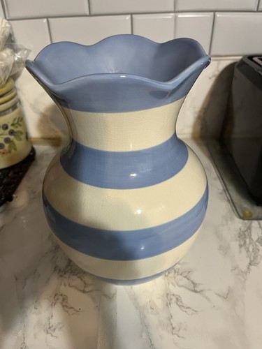 Blue and white ceramic flower - white,